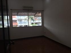 Golden Hill Estate (D19), Terrace #109204232